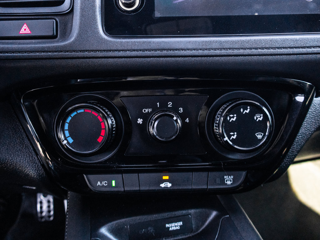 Used 2019 Honda HR-V Sport image 23