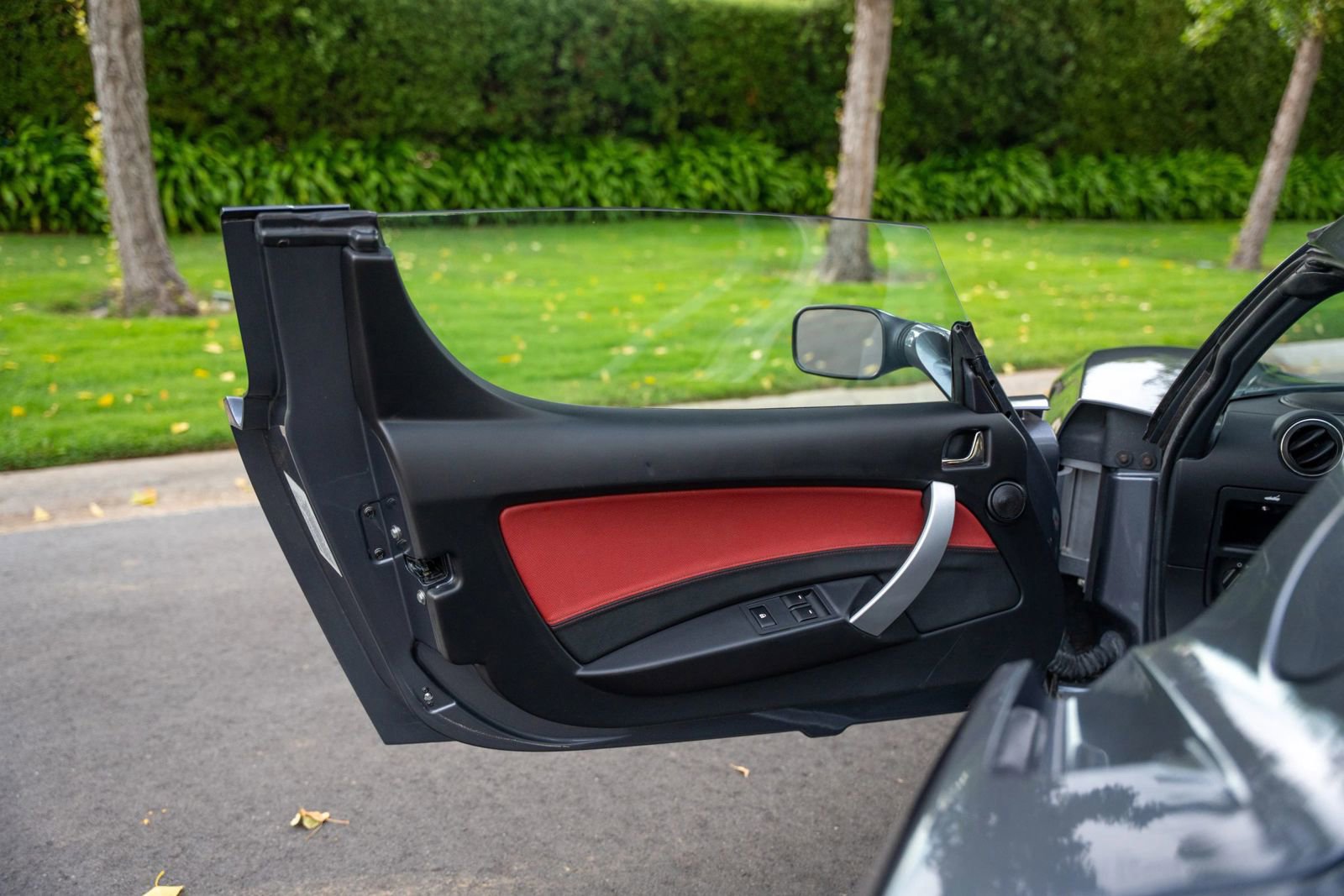 Used 2011 Tesla Roadster Sport image 77