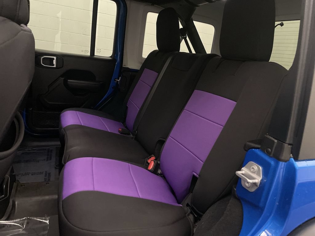 Used 2024 Jeep Wrangler Unlimited Sport AWD/4WD image 17
