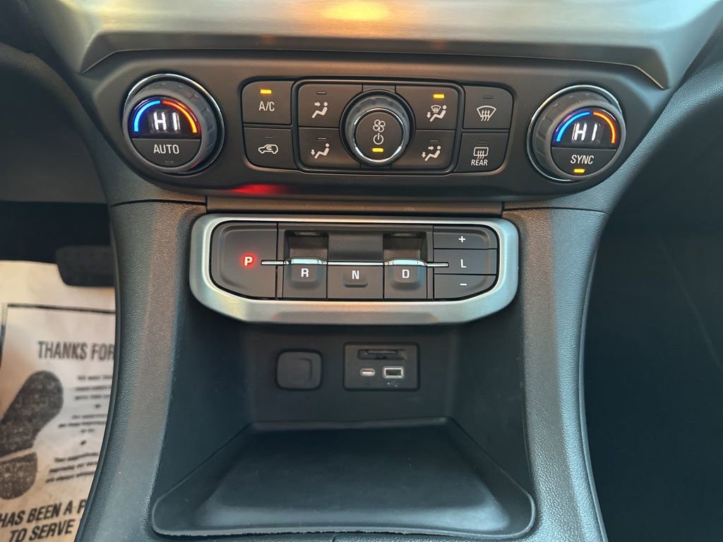 Certified 2023 GMC Acadia SLT w/ Preferred Package image 24