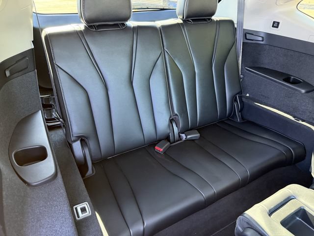 Used 2023 Acura MDX w/ Advance Package AWD/4WD image 30
