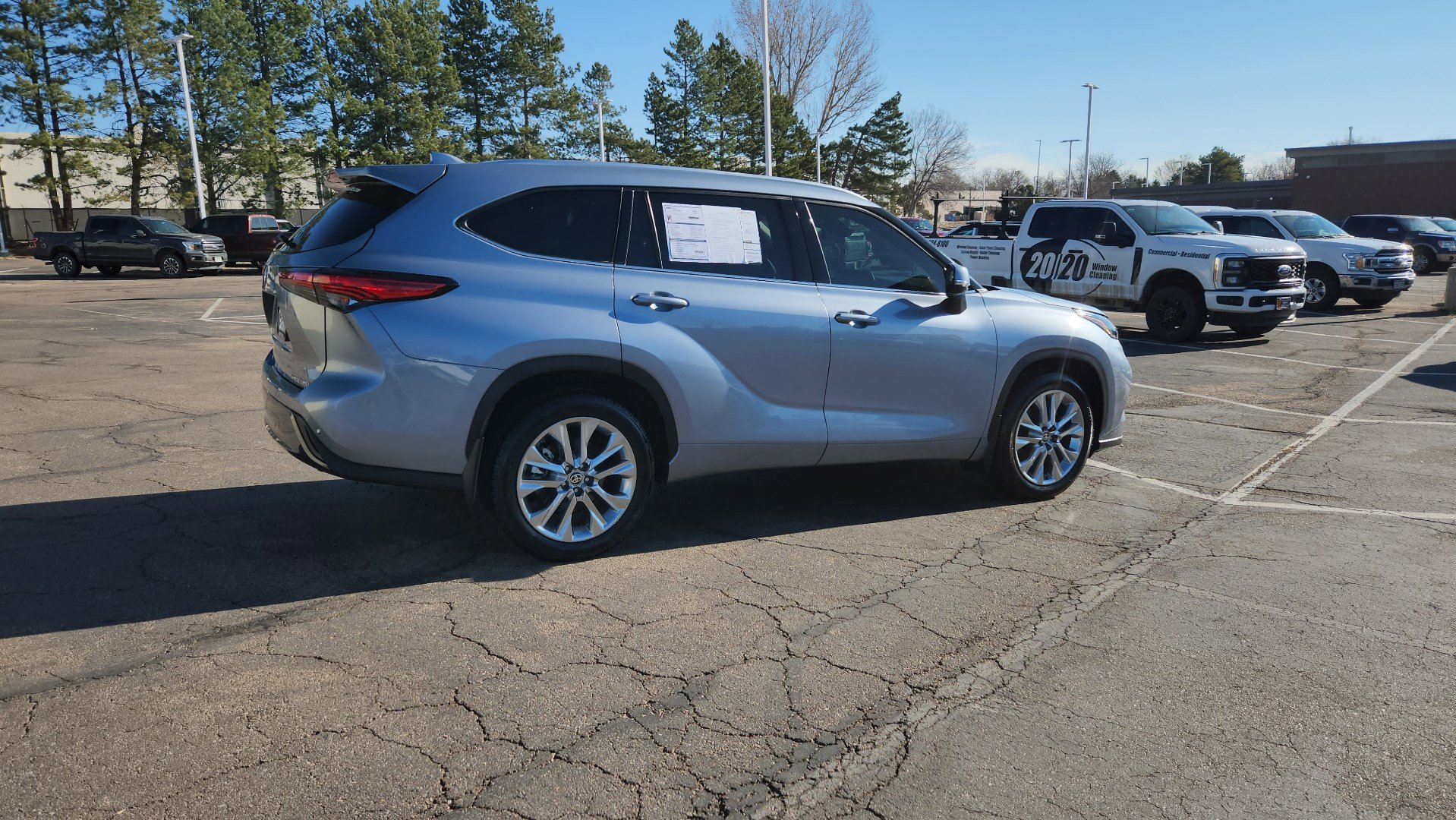 Used 2020 Toyota Highlander Limited image 15
