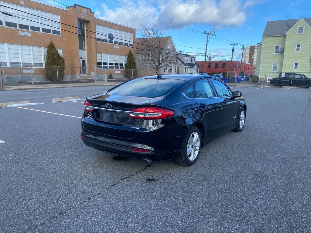 Used 2018 Ford Fusion S image 5