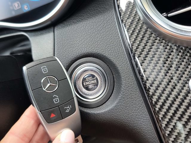 Certified 2022 Mercedes-Benz GLC 43 AMG 4MATIC image 22