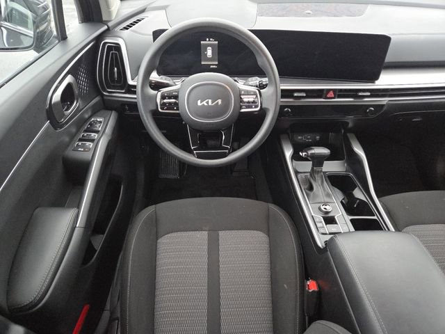 Used 2024 Kia Sorento LX image 27