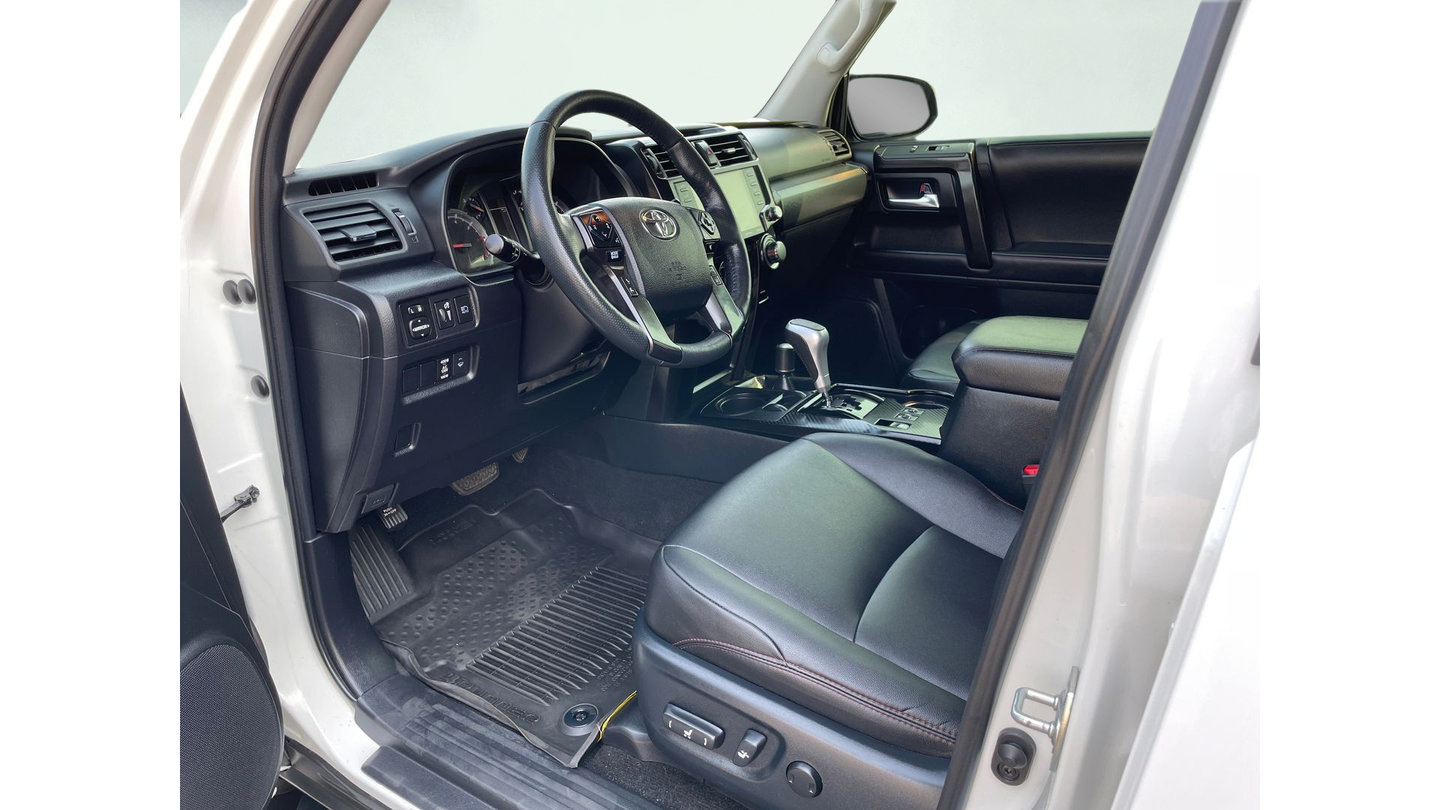 Certified 2023 Toyota 4Runner TRD Off-Road Premium w/ Moonroof Package AWD/4WD image 13