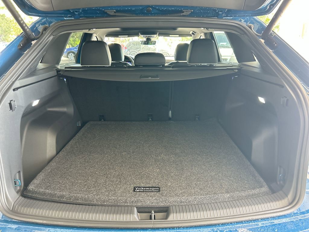 New 2025 Volkswagen Atlas Cross Sport SEL Premium R-Line image 51