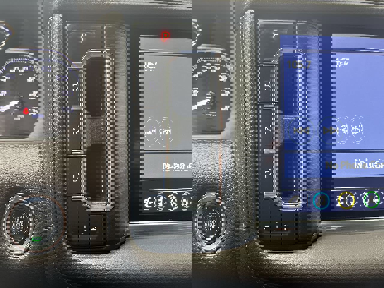 Certified 2021 GMC Yukon Denali w/ Denali Premium Package AWD/4WD image 29