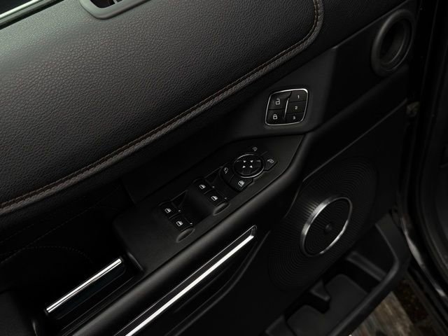 Certified 2019 Ford Expedition Platinum image 11