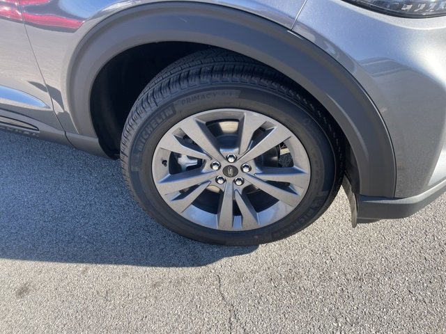 New 2026 Ford Explorer Active image 18