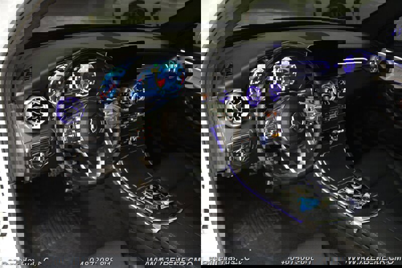 Used 2021 Mercedes-Benz C 300 Sedan w/ AMG Line image 14