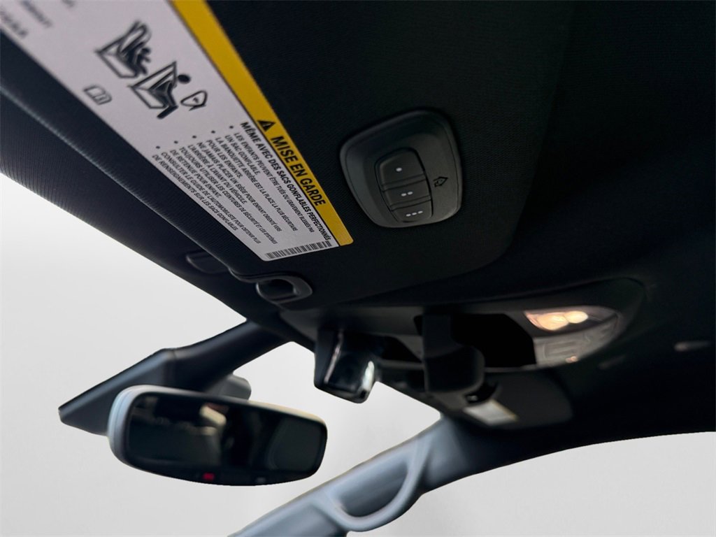 New 2026 Chrysler Pacifica Select image 27