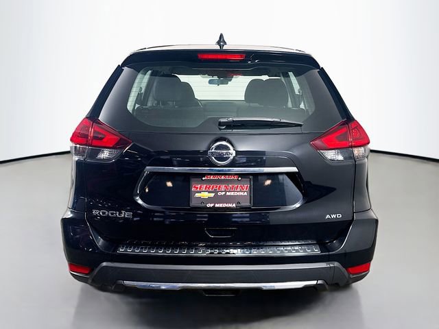 Used 2019 Nissan Rogue S image 7