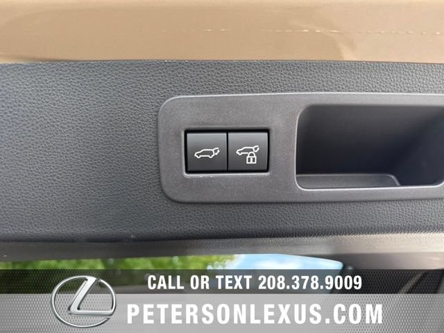 Used 2026 Lexus LX 700h Overtrail w/ Accessory Package (P3) AWD/4WD image 25