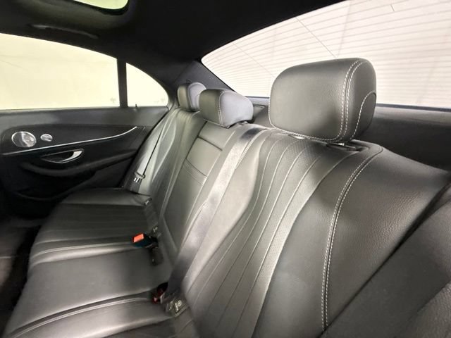 Used 2020 Mercedes-Benz E 350 Sedan image 25