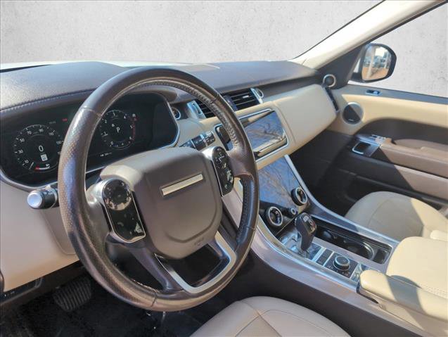 Used 2018 Land Rover Range Rover Sport HSE image 9