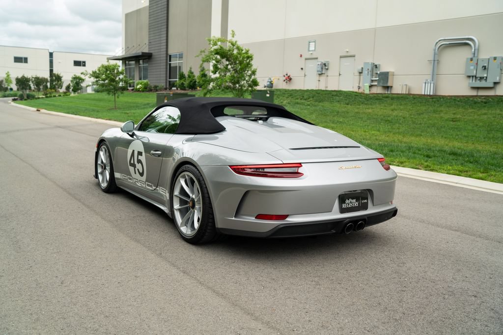 Used 2019 Porsche 911 Speedster RWD image 6