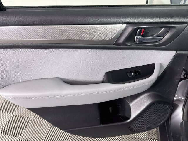 Used 2018 Subaru Legacy 2.5i Premium AWD/4WD image 22