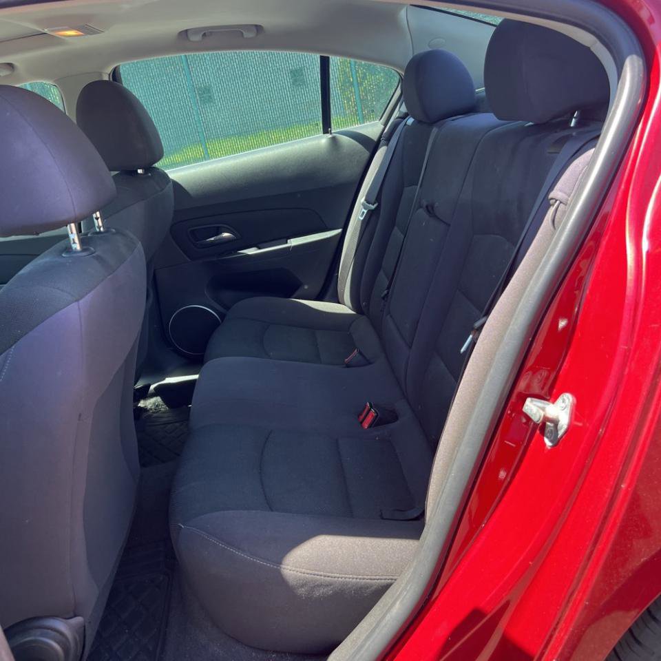 Used 2012 Chevrolet Cruze LT w/ All-Star Edition FWD image 17
