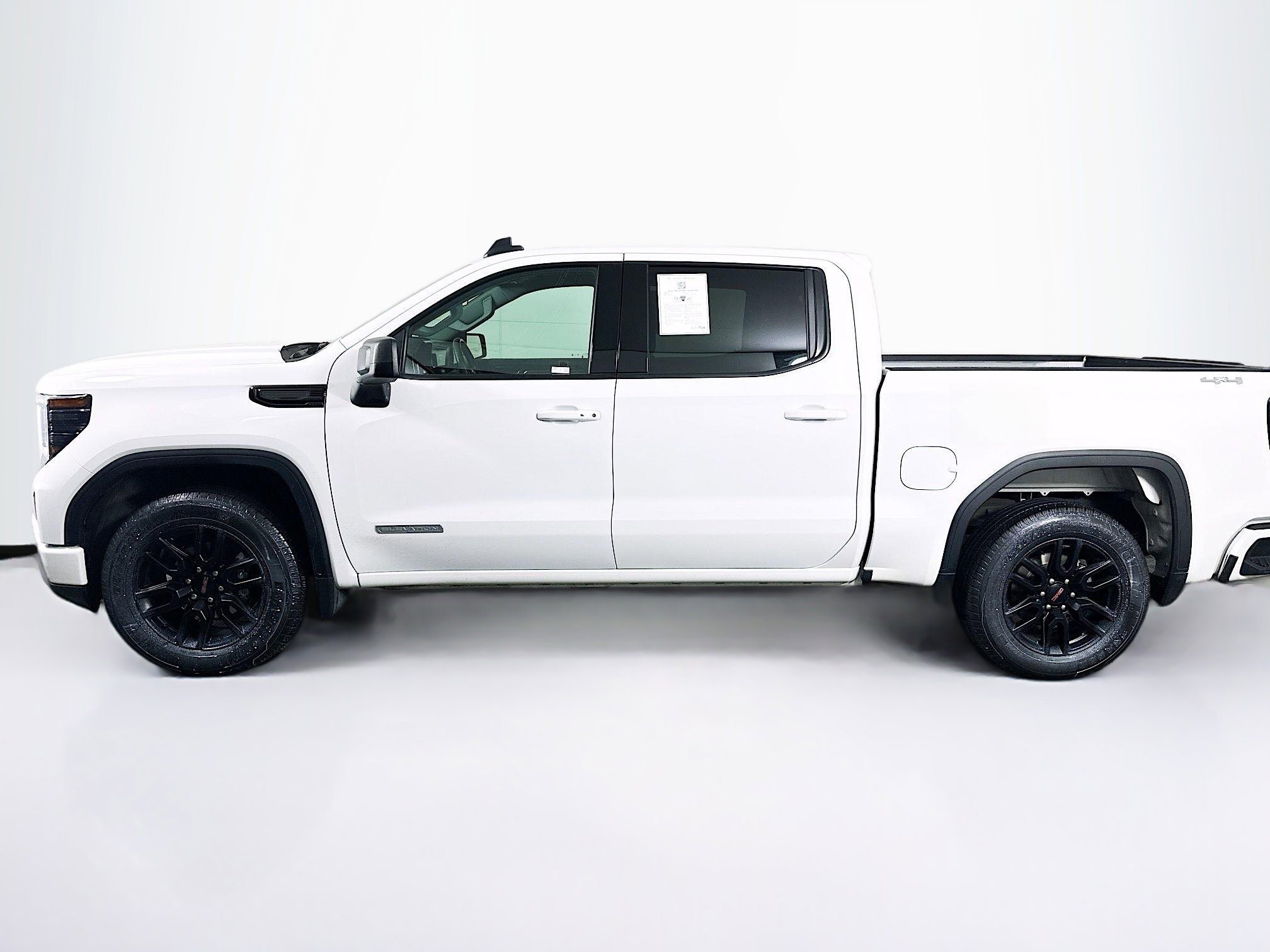 Used 2023 GMC Sierra 1500 Elevation image 4