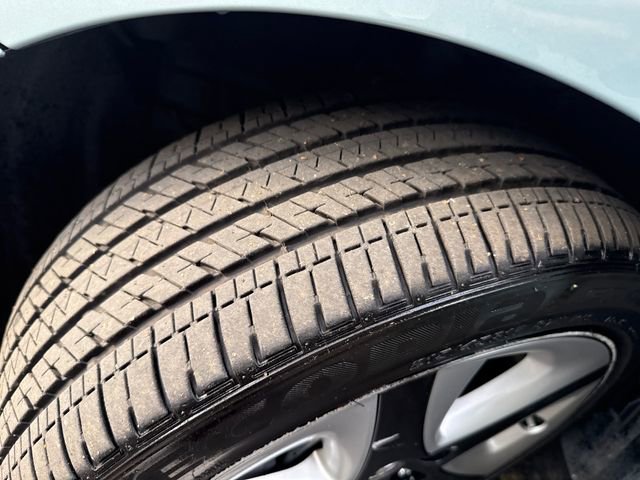 Used 2016 Toyota Prius Four Touring w/ Premium Convenience Package image 26