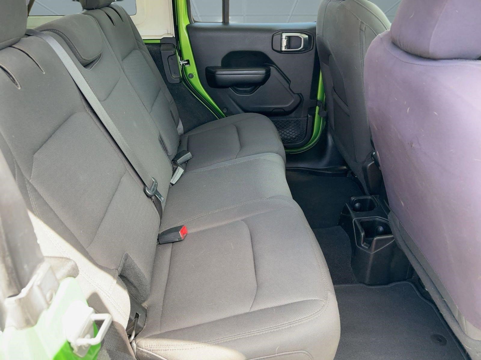 Used 2019 Jeep Wrangler Unlimited Sport S AWD/4WD image 28