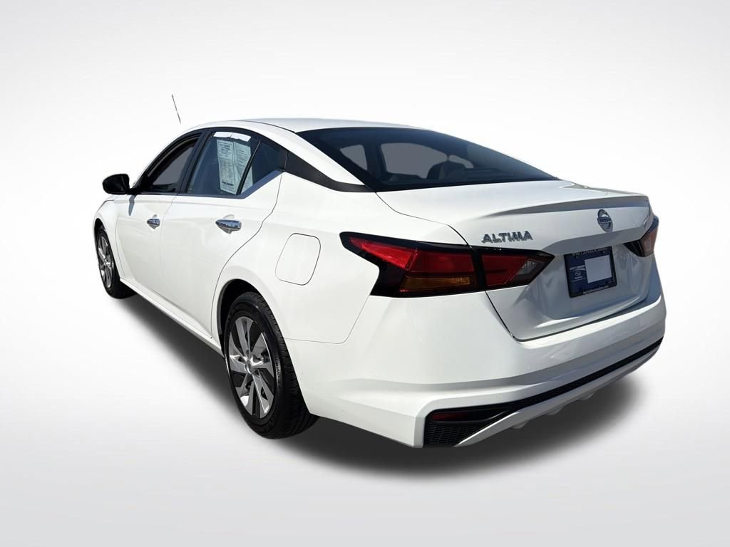 Used 2022 Nissan Altima 2.5 S image 4