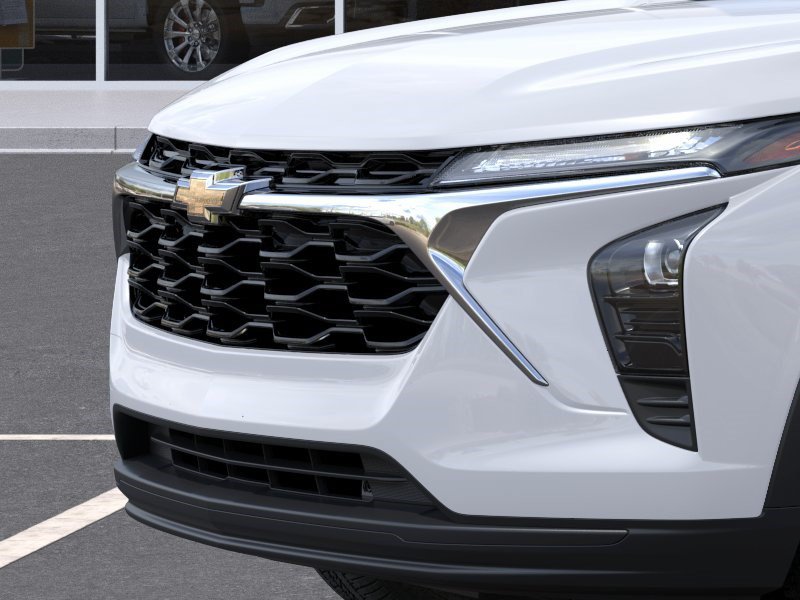 New 2026 Chevrolet Trax LS w/ LS Convenience Package FWD image 14