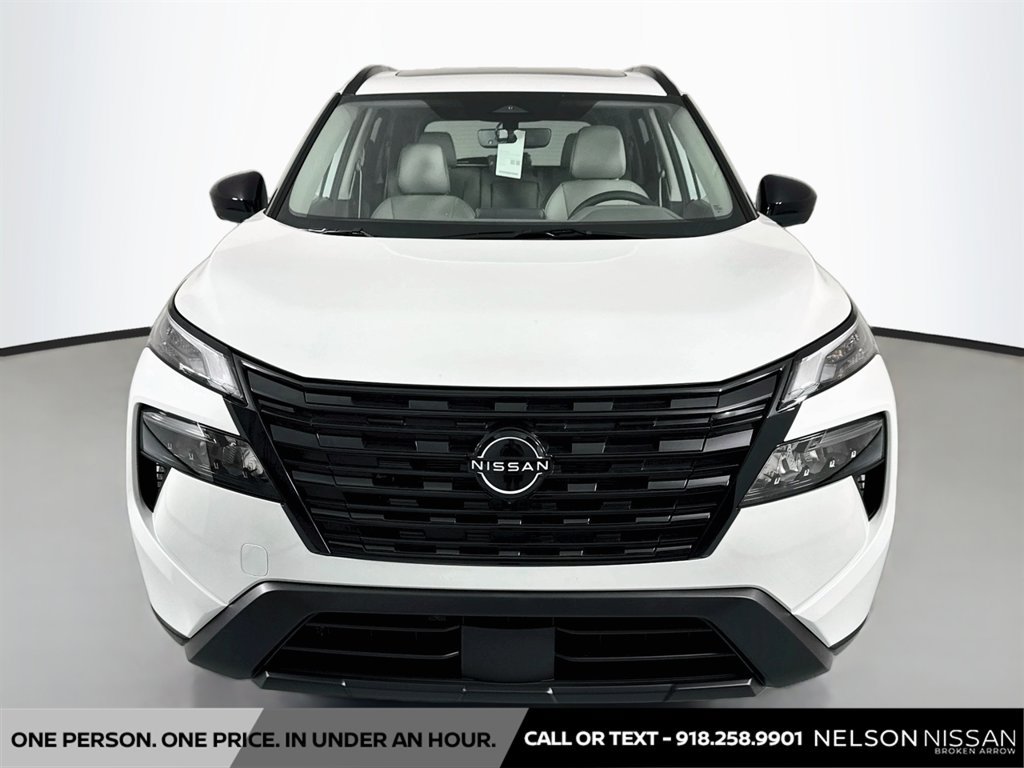 New 2026 Nissan Rogue Dark Armor FWD image 2
