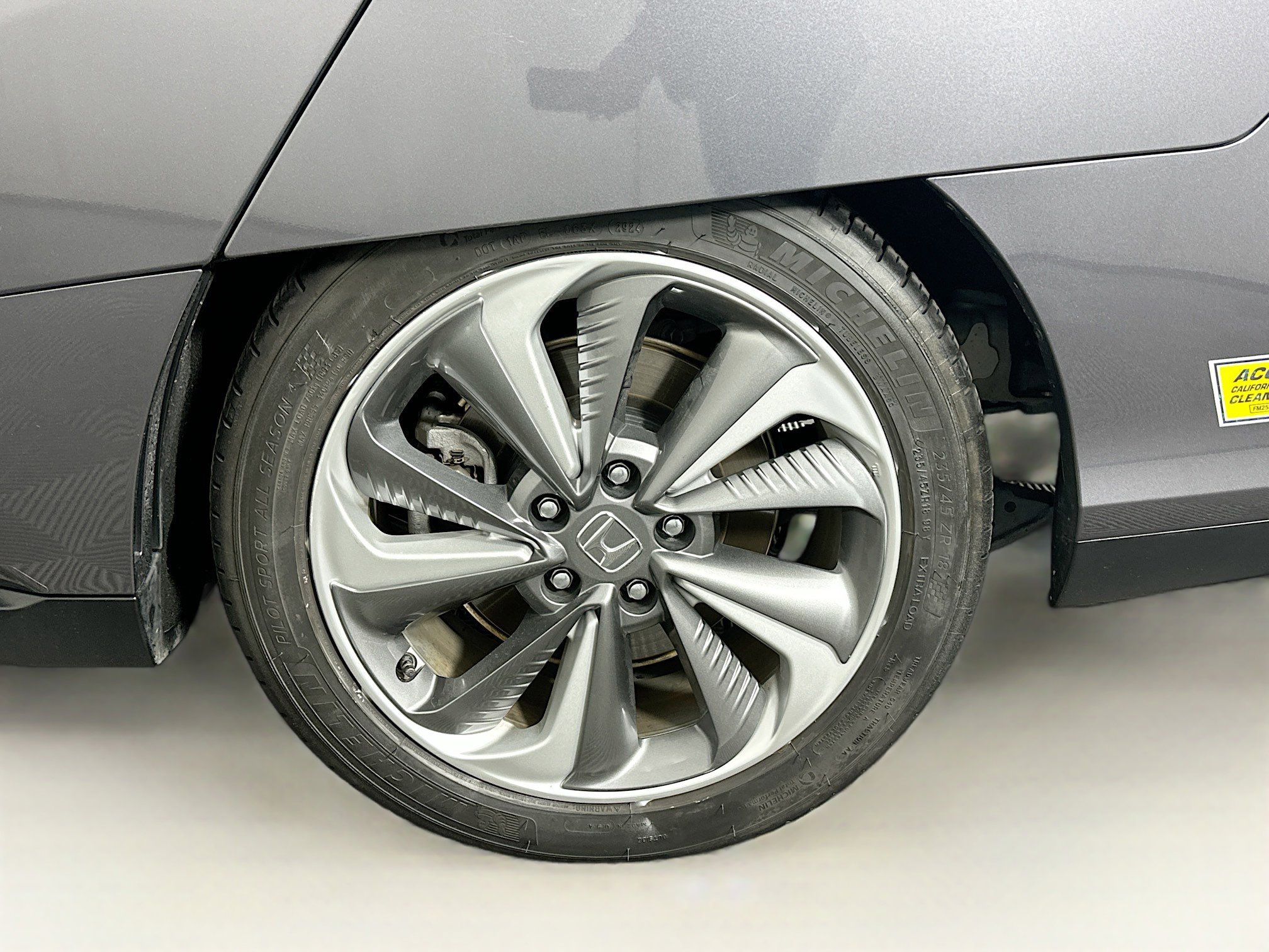 Used 2020 Honda Clarity Touring image 11