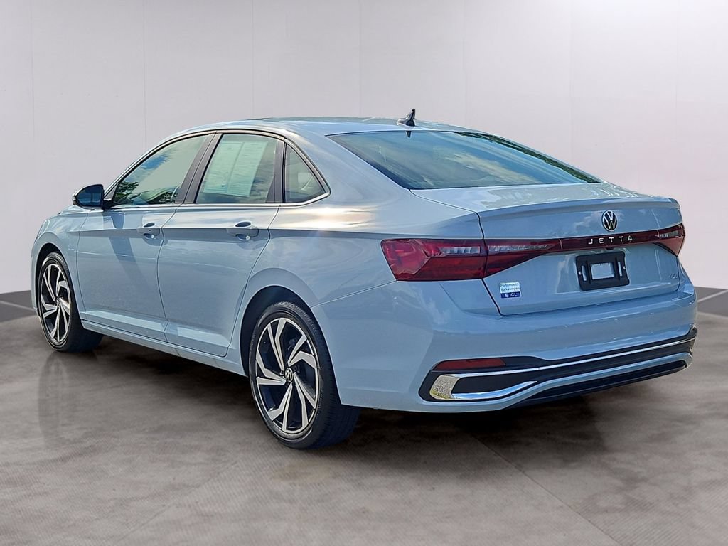 Used 2026 Volkswagen Jetta SEL FWD image 6