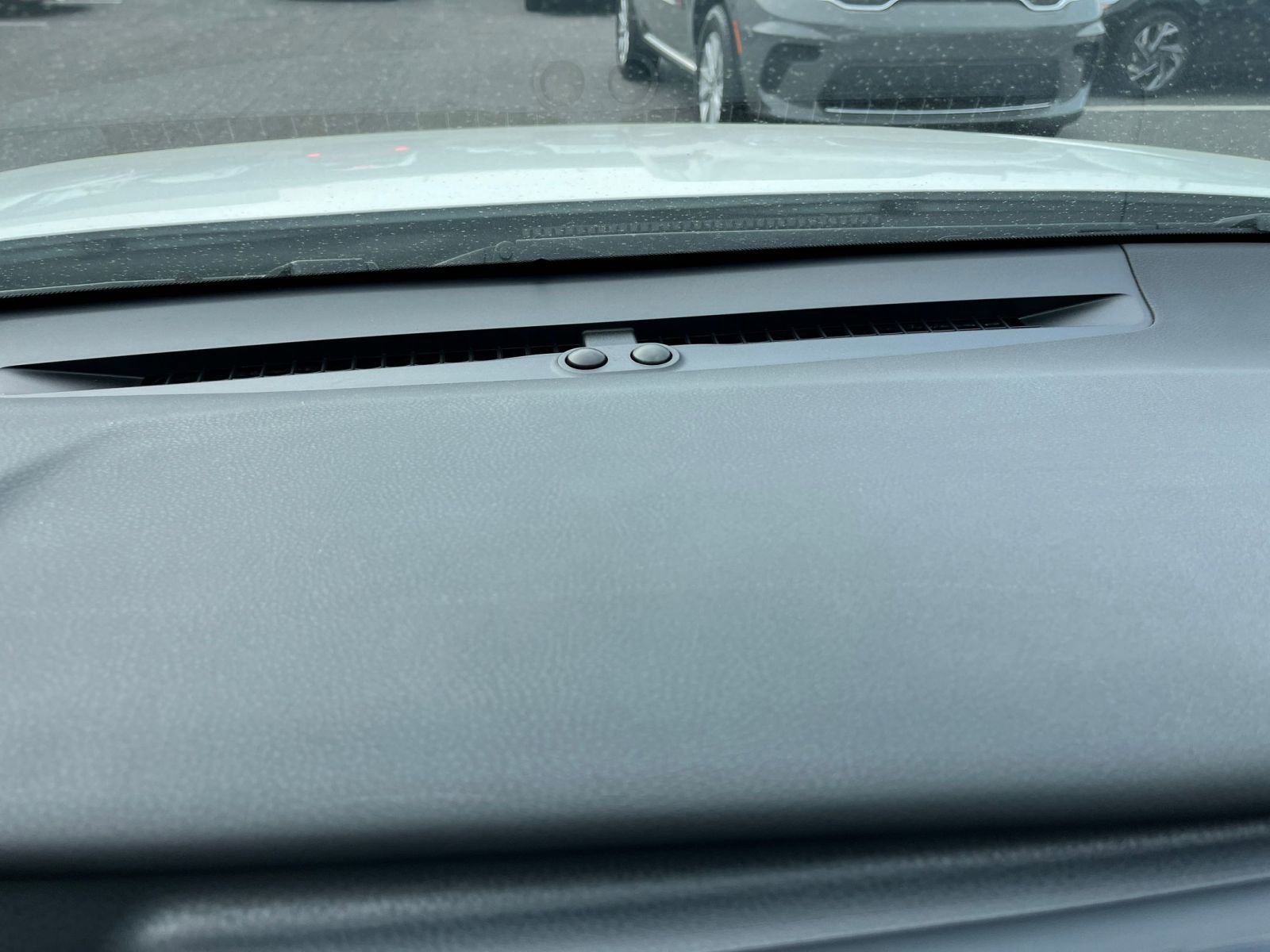 Used 2025 Toyota Camry LE image 17