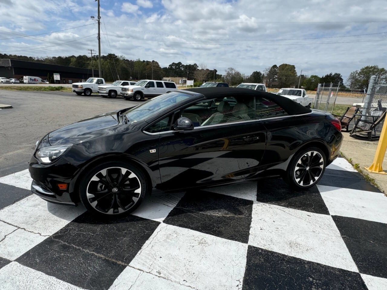 Used 2019 Buick Cascada Sport Touring image 4