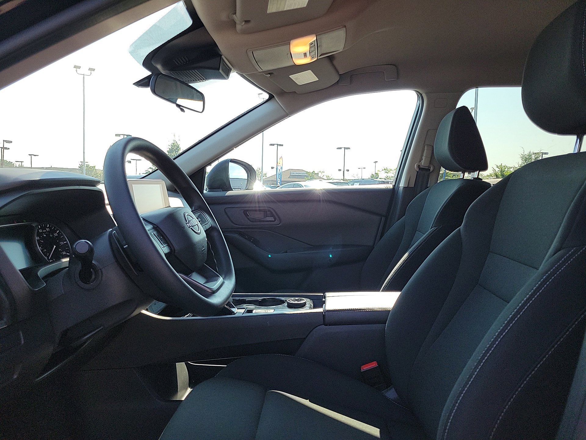 Certified 2025 Nissan Rogue S AWD/4WD image 13