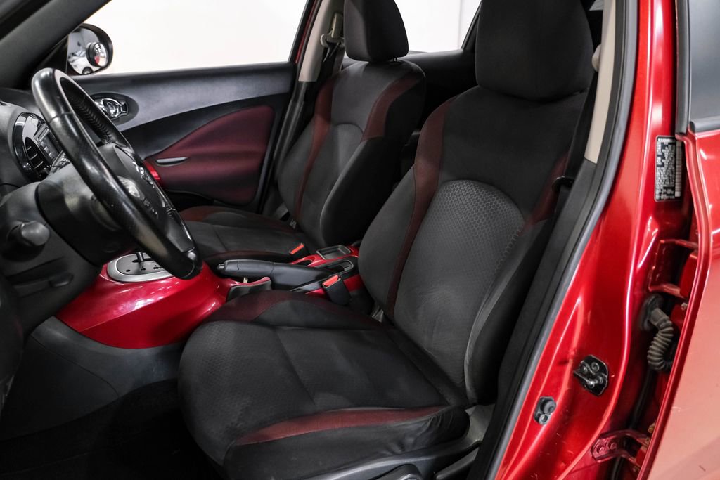 Used 2012 Nissan Juke SV AWD/4WD image 4