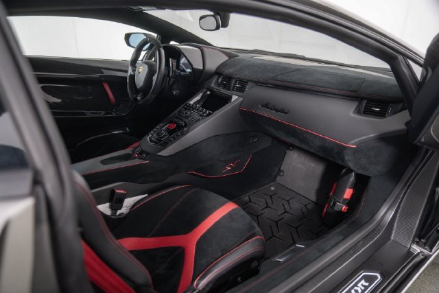 Used 2016 Lamborghini Aventador LP 750-4 AWD/4WD image 23