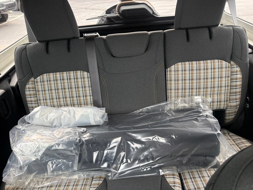 New 2026 Jeep Wrangler Unlimited Sport AWD/4WD image 36