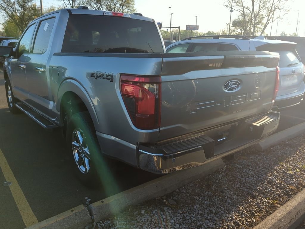 Used 2025 Ford F150 XLT w/ Equipment Group 301A Standard image 4