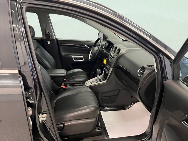 Used 2013 Chevrolet Captiva Sport LTZ FWD image 9