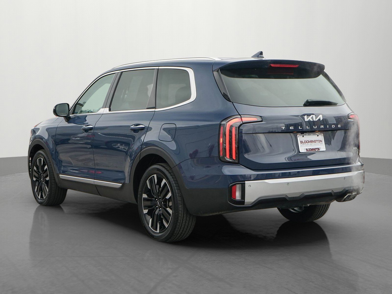 Used 2024 Kia Telluride SX image 5