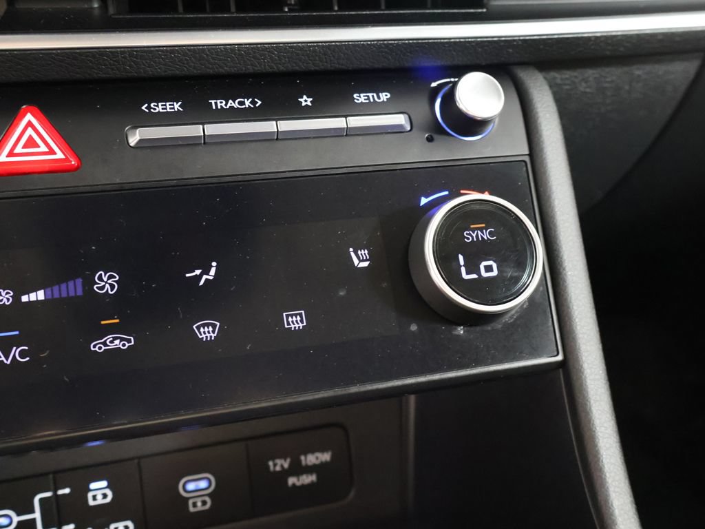 Used 2025 Hyundai Sonata SEL FWD image 48