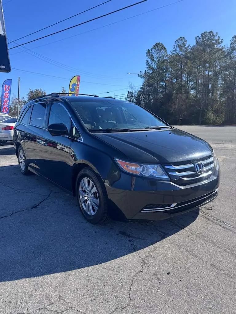 Used 2016 Honda Odyssey SE