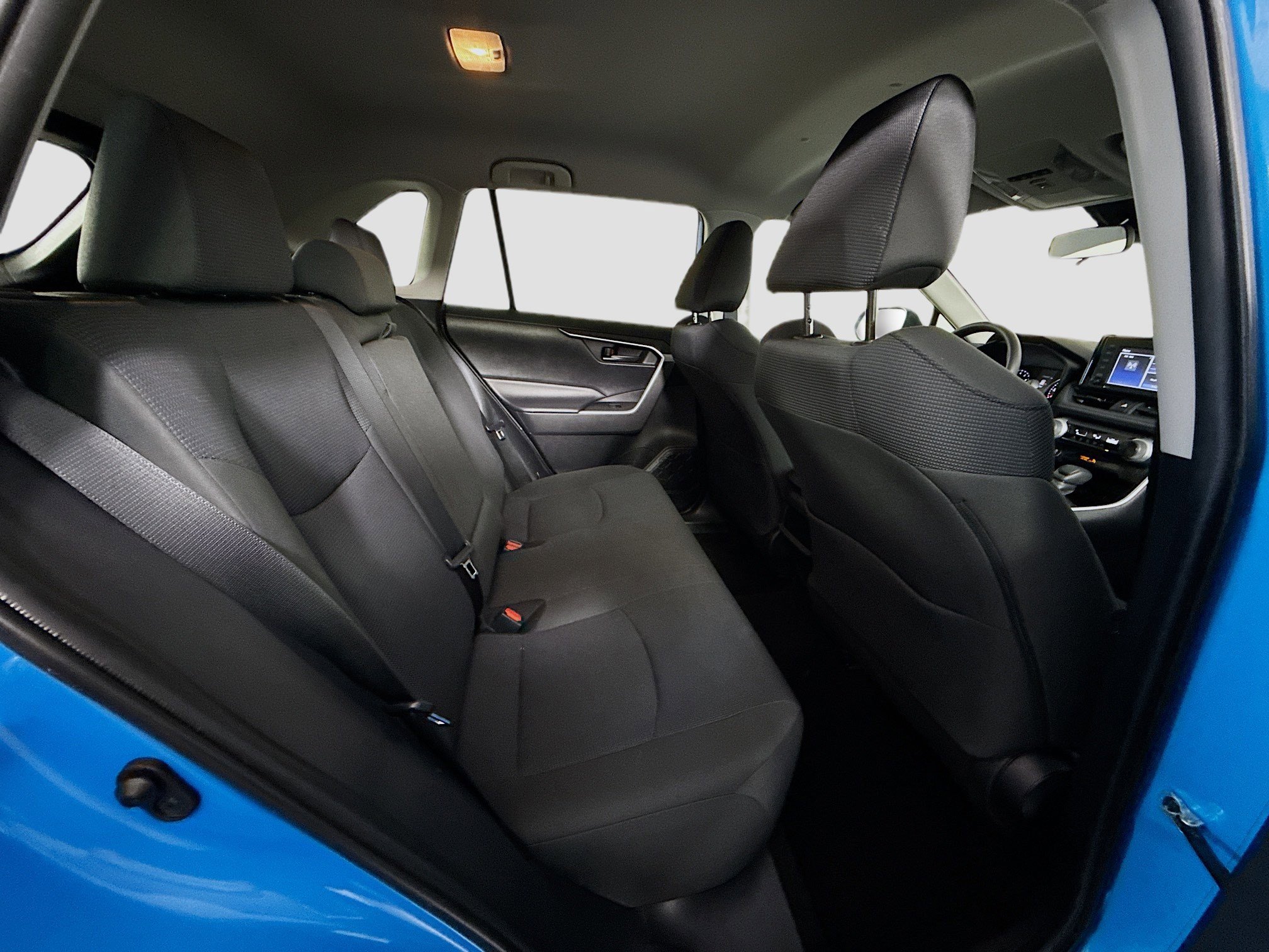 Used 2020 Toyota RAV4 LE image 26