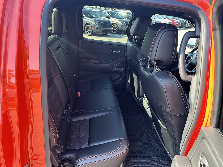 Certified 2025 Nissan Frontier PRO-4X w/ Pro Premium Package AWD/4WD image 16