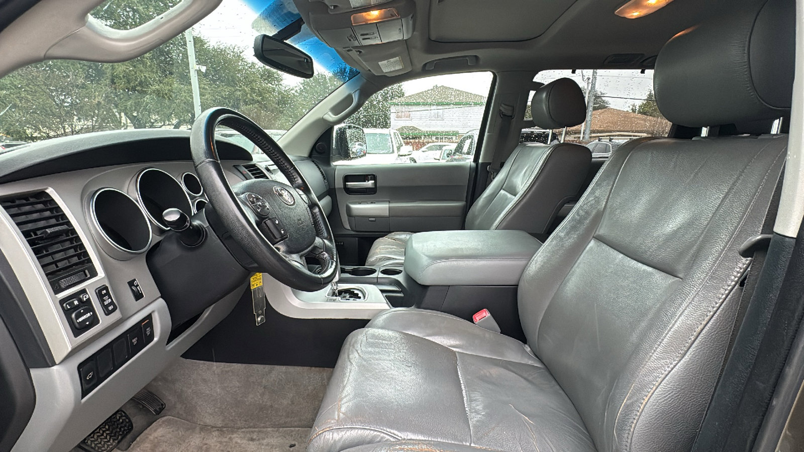 Used 2008 Toyota Sequoia Limited image 9