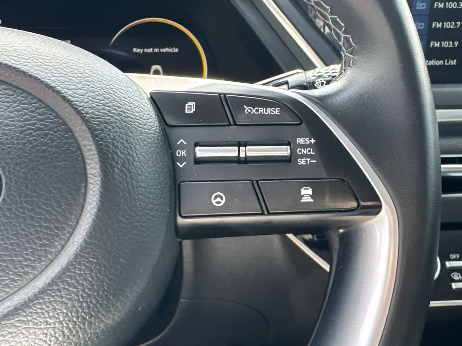 Used 2023 Hyundai Sonata SEL w/ Convenience Package FWD image 33
