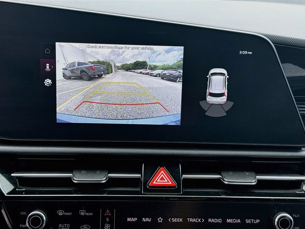 Used 2024 Kia Niro Wind w/ Wind Preserve Package FWD image 15