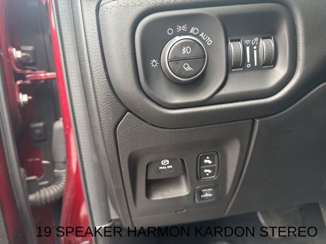Used 2020 RAM 1500 Limited image 27