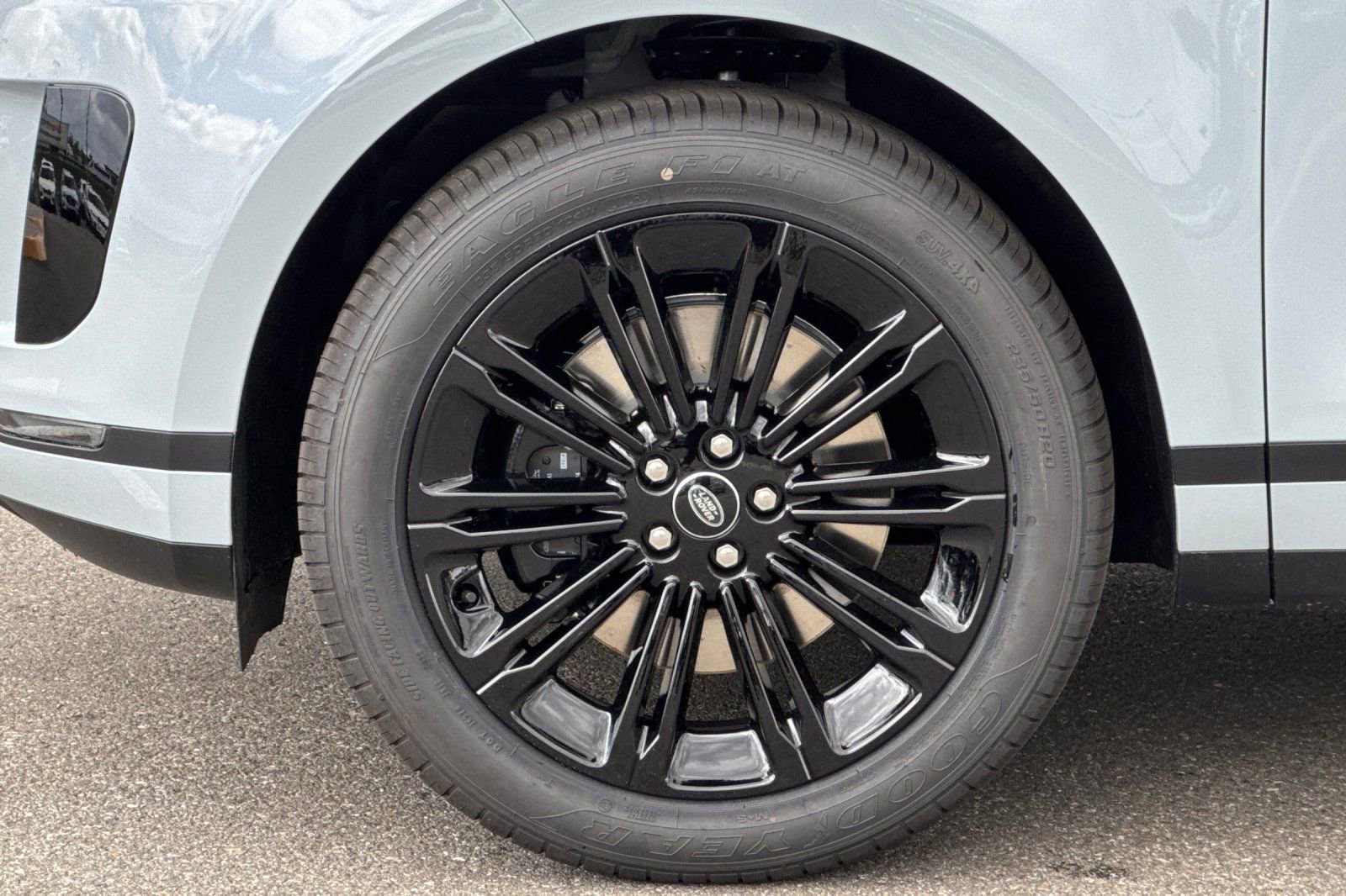 New 2026 Land Rover Range Rover Evoque S AWD/4WD image 33