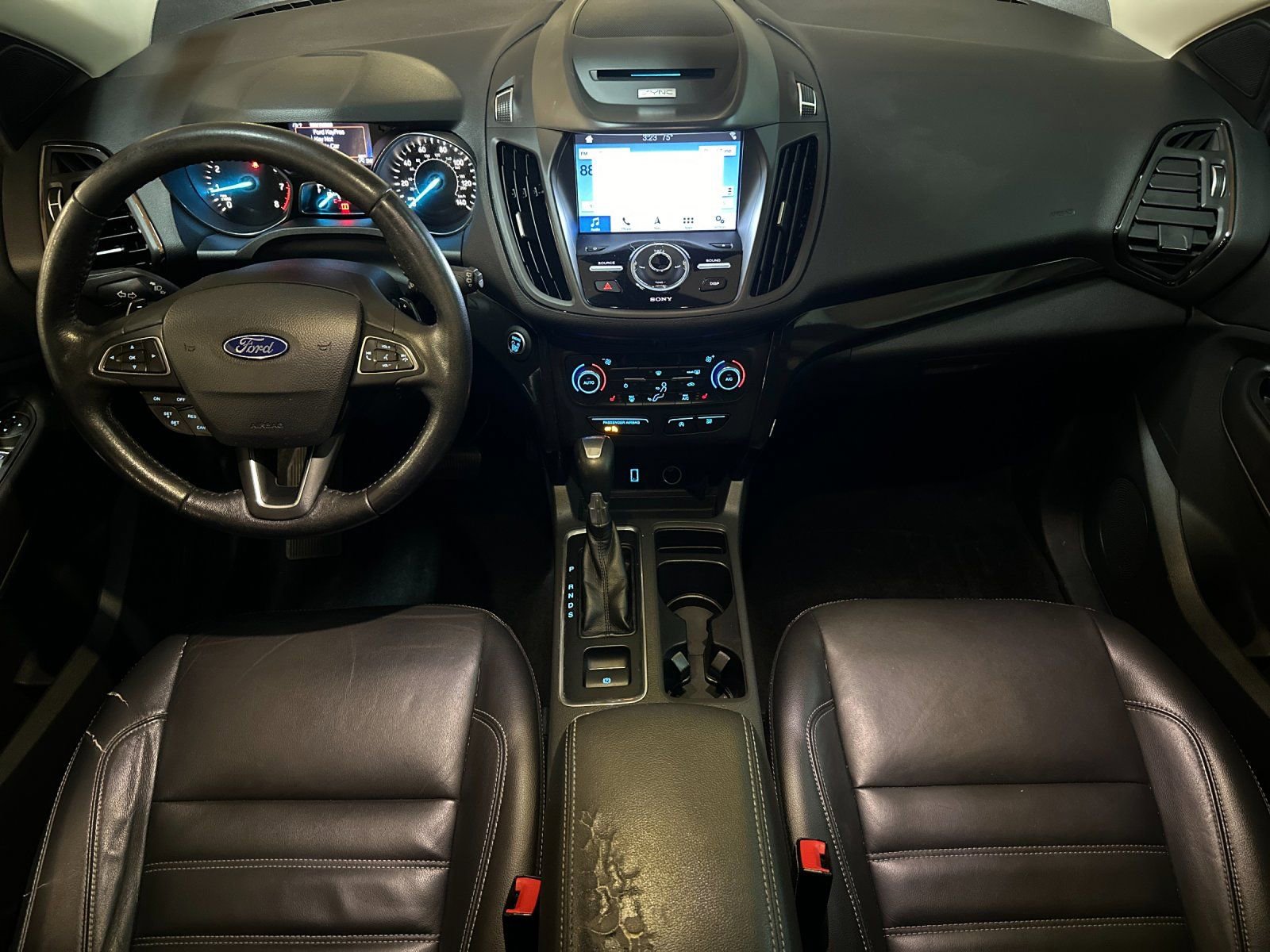 Used 2017 Ford Escape Titanium image 12